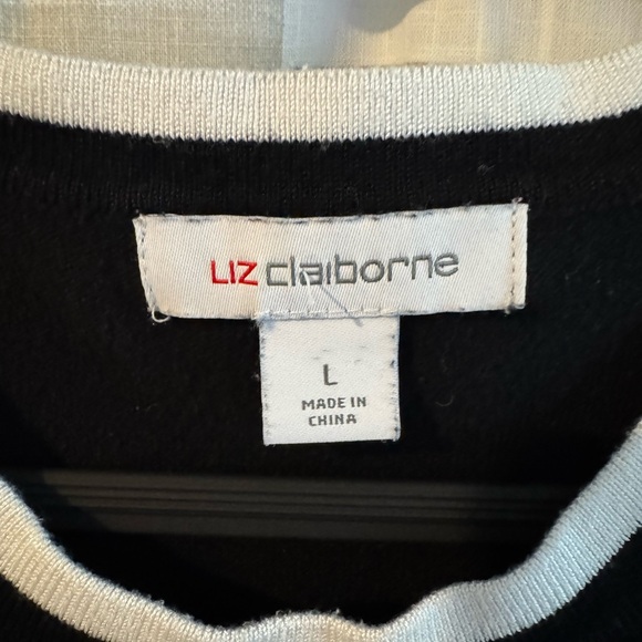 Liz Claiborne Black & Ivory 2-Piece Knit Set Top & Cardigan Size L/XL - Picture 4 of 9
